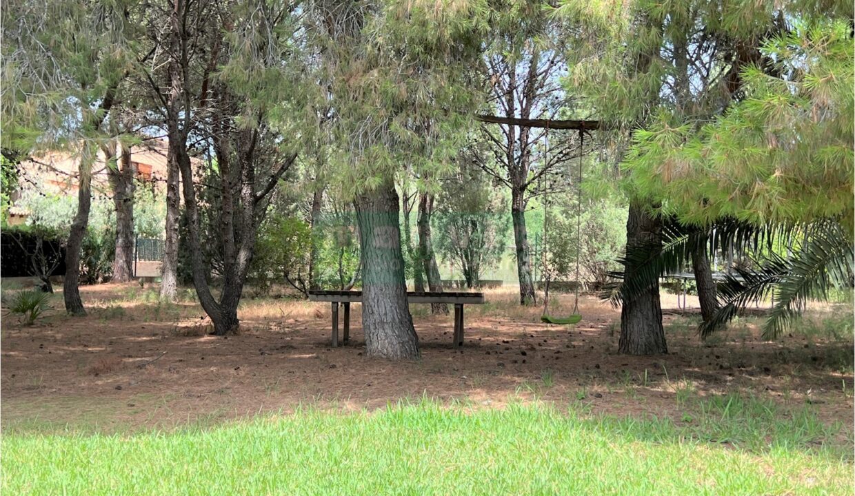 Gran Avenida 290, f23