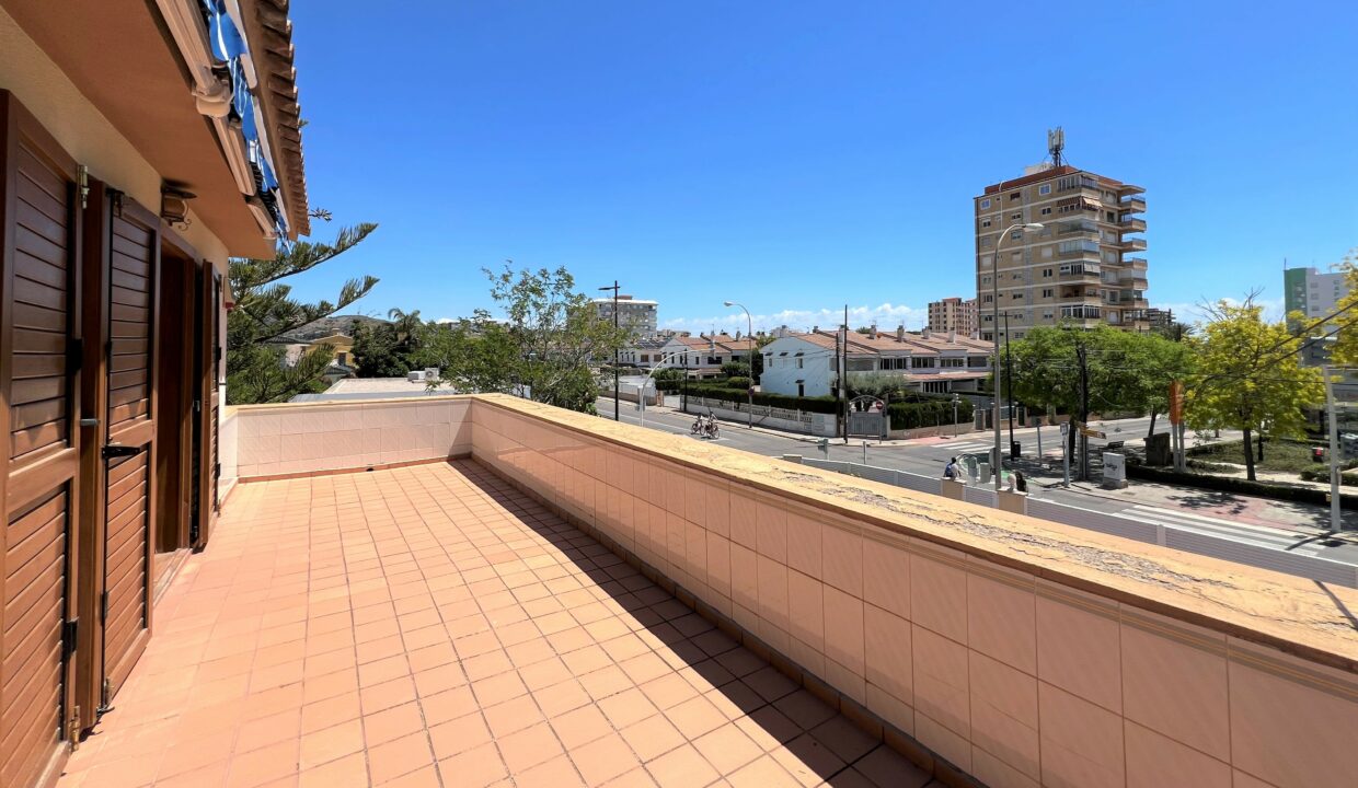 Villa Gran Avenida 96, f65