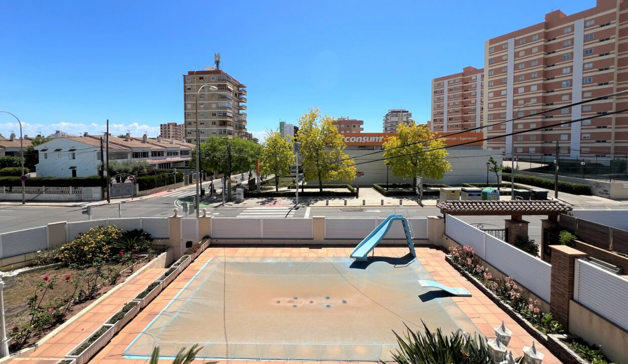 Villa Gran Avenida 96, f67a