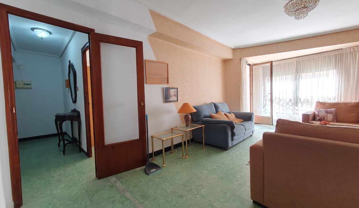 ENTRADA SALON