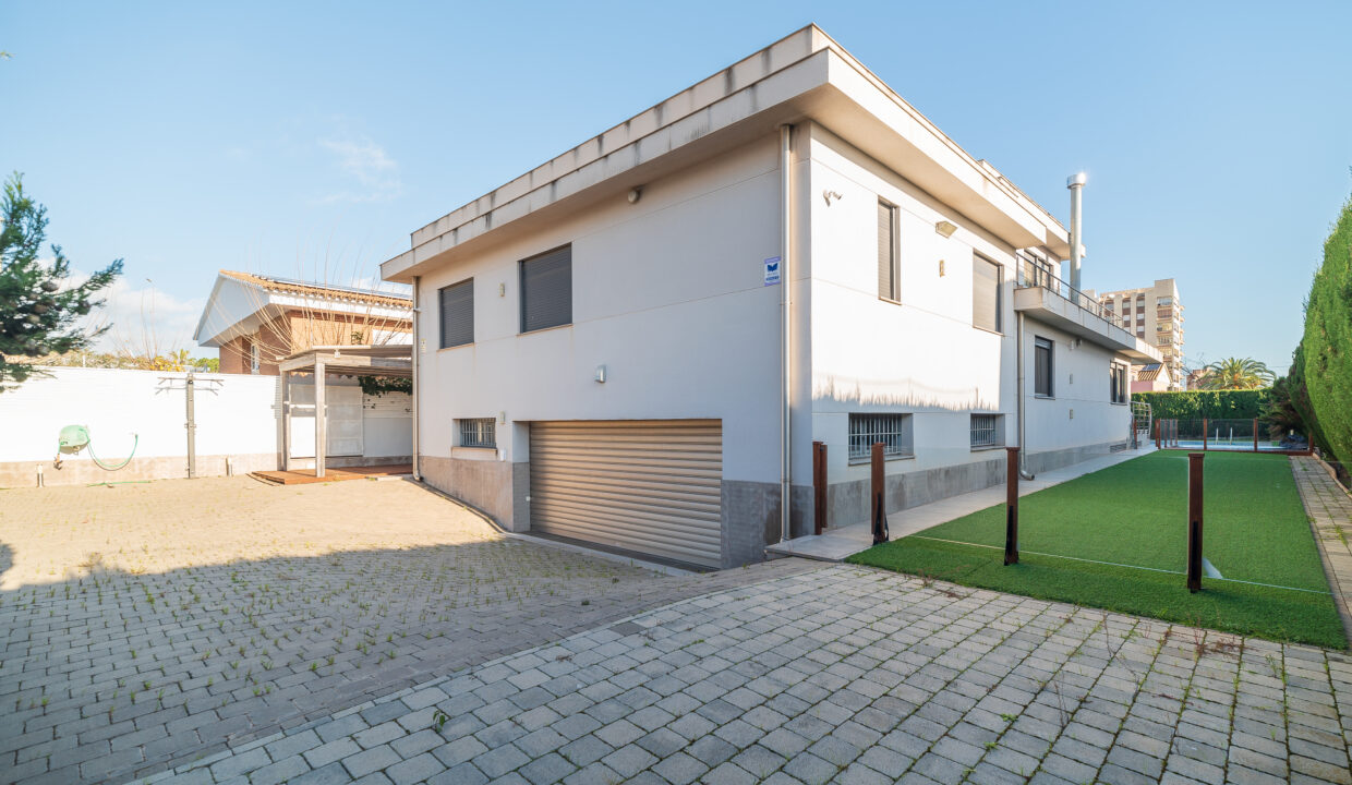 Villa Gran Avenida 216, f07
