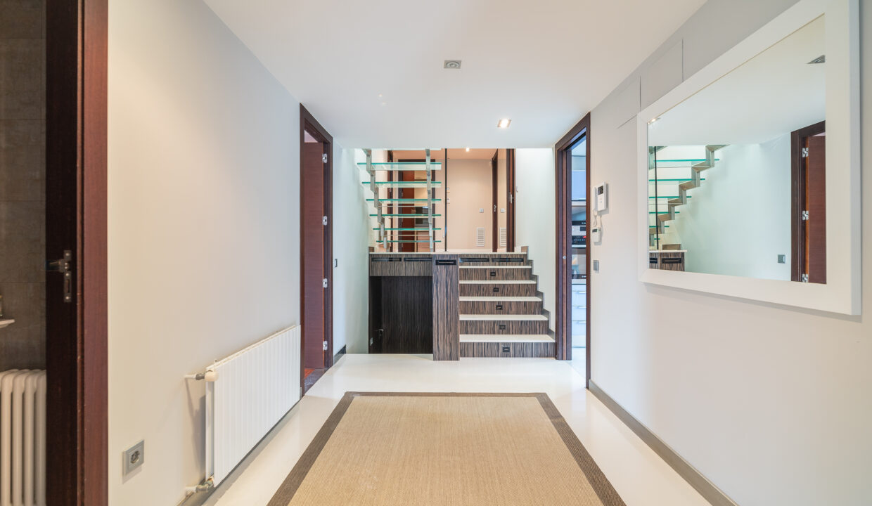 Villa Gran Avenida 216, f26