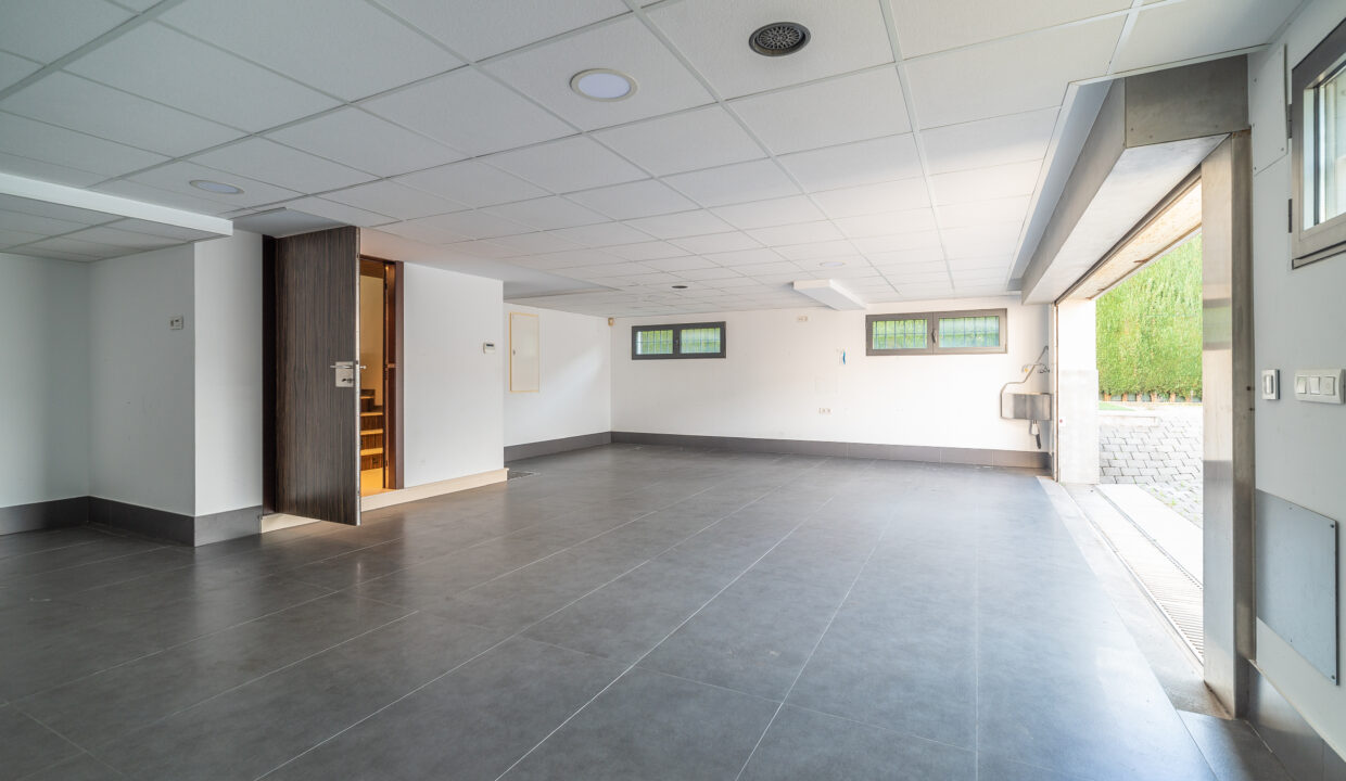 Villa Gran Avenida 216, f70