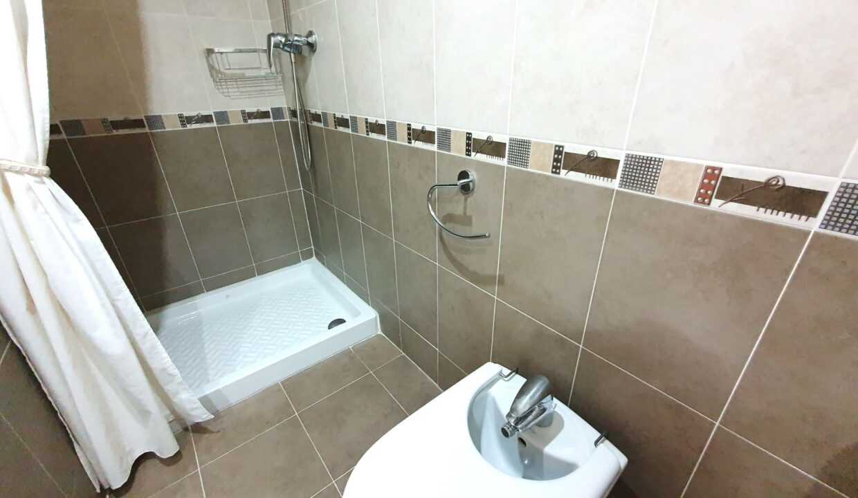 BAÑO 2 DUCHA