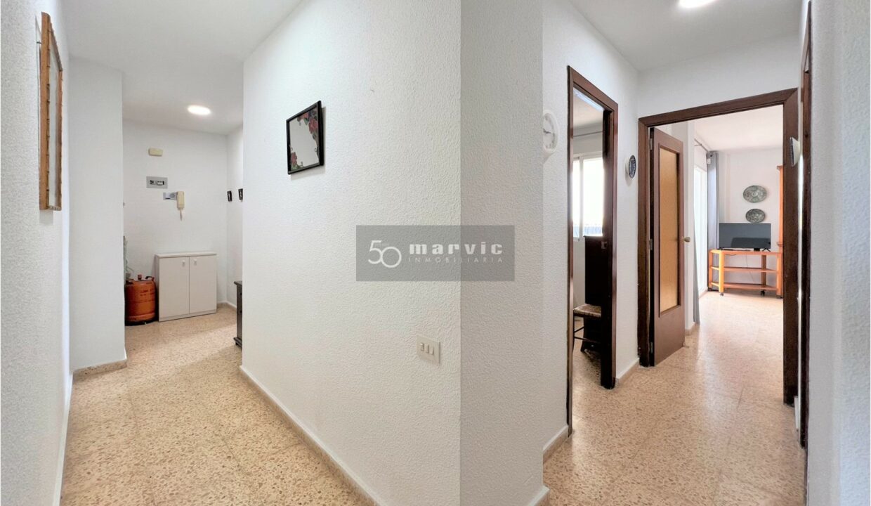 Skorpios 8º-C, f50