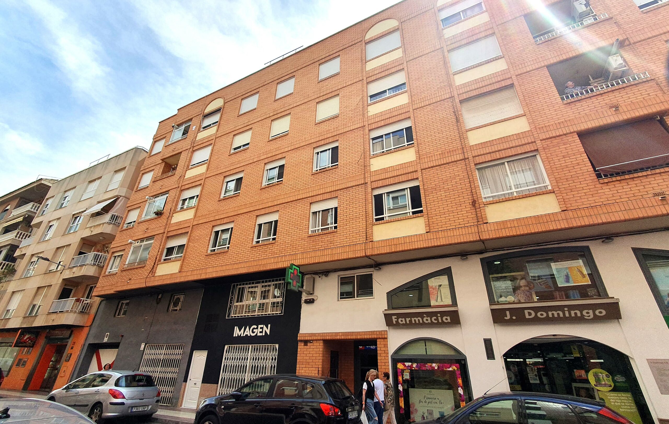 Se vende piso en la calle Juan Ramon Jiménez- Zona Hospital Gran Via