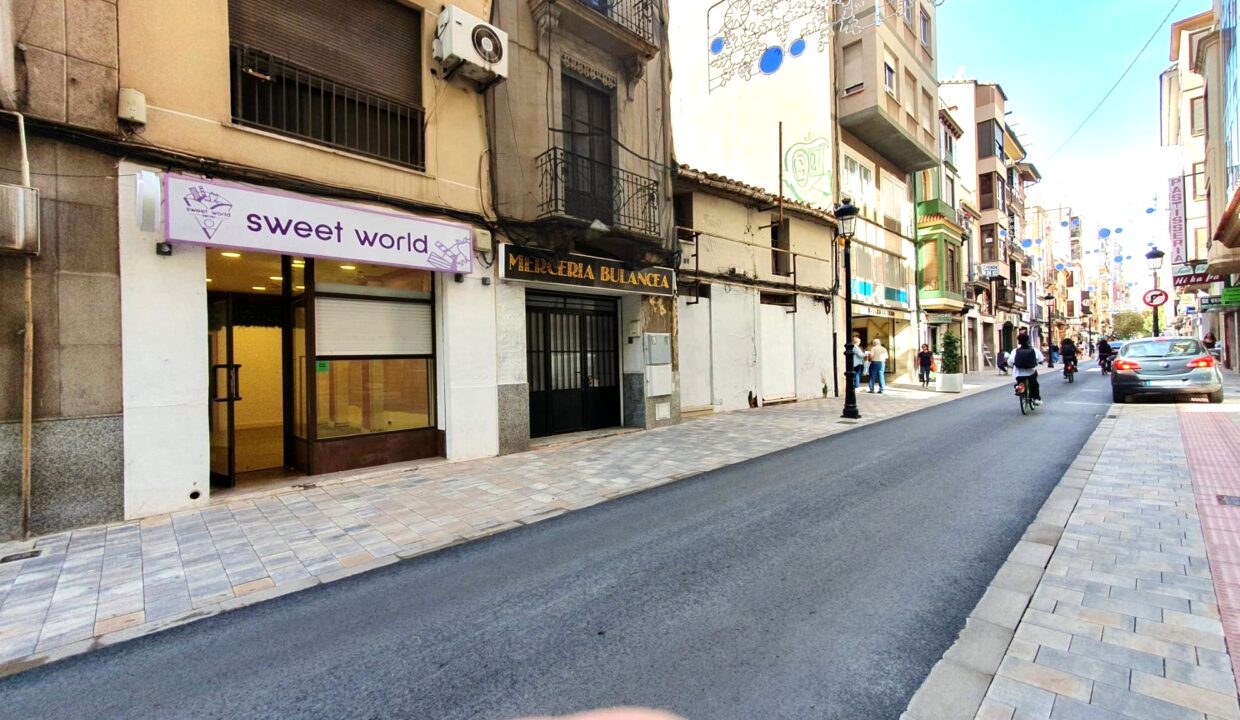 1e2a0c8c-c9b3-4d66-888b-500d0050d69f